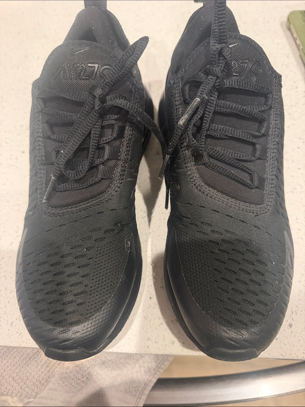 Youth Nike Airmax 270